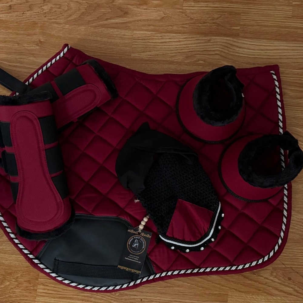 Brand New Burgundy 4 PCS Matching Riding Set